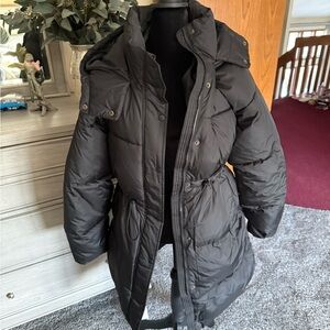 Old Navy Women's Charcoal Puffer Jacket